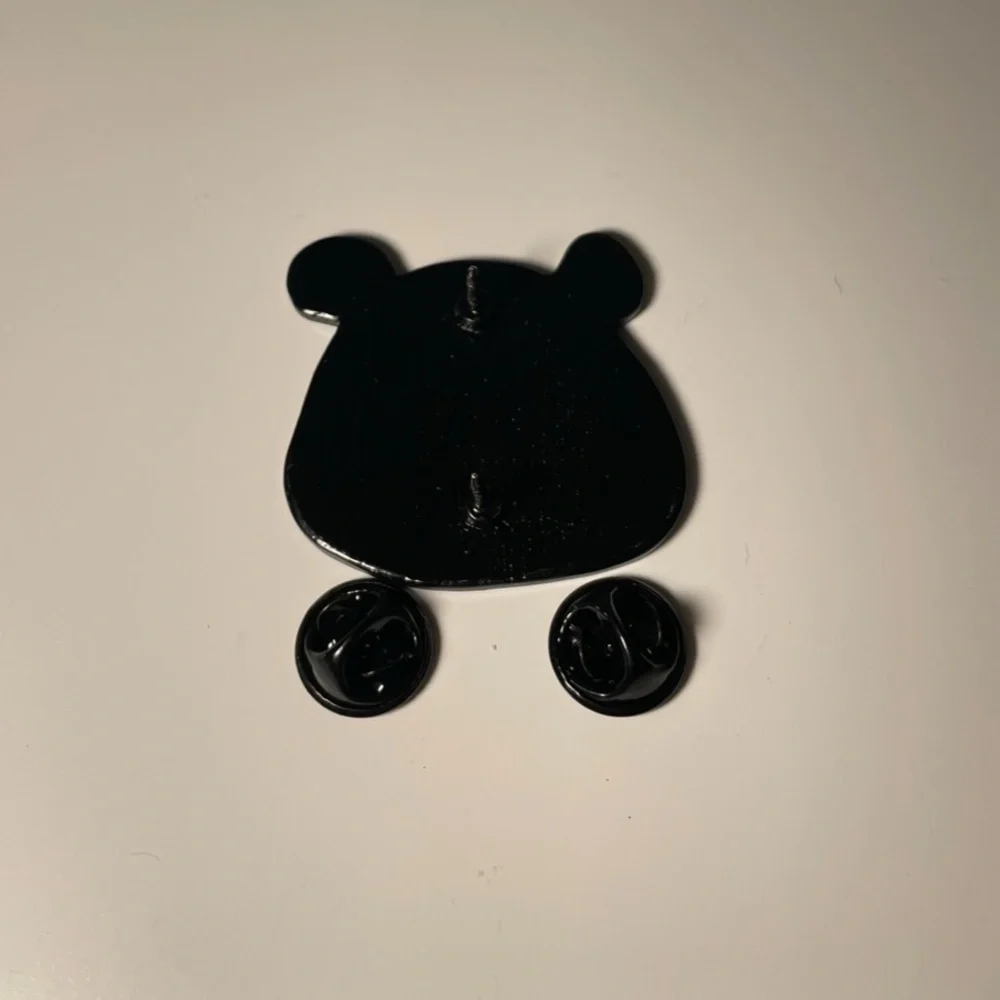 Kanye West Pin - Picture 3 of 9